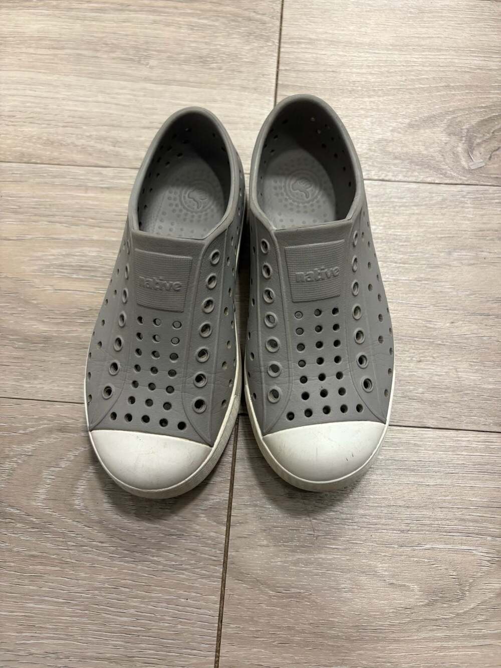 Native Jefferson Slip-On Shoes Grey Size C12